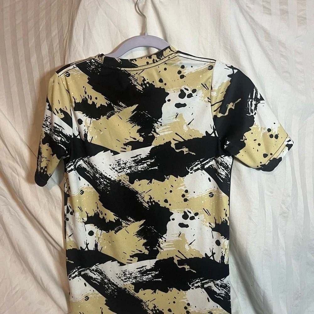 NFL New Orleans Saints Youth Medium 10/12 Shirt Black Gold Brushstroke Camo Tee